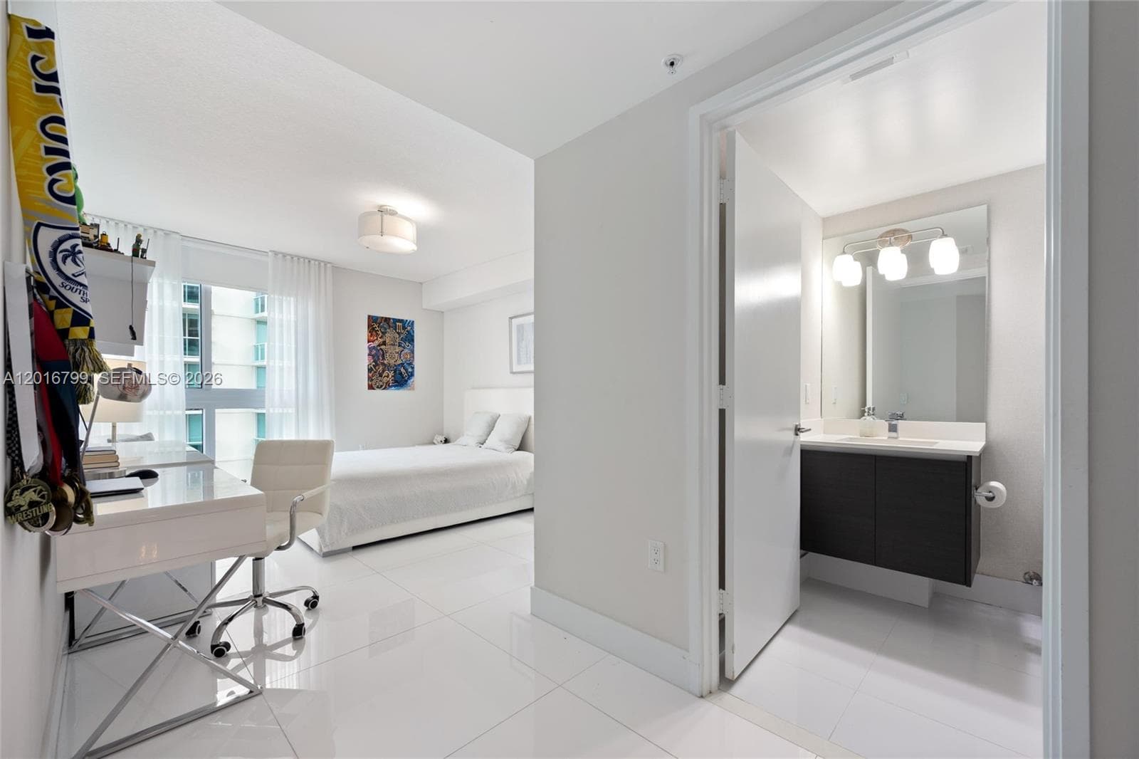300 Sunny Isles Blvd # 1501, Sunny Isles Beach FL 33160 — 15
