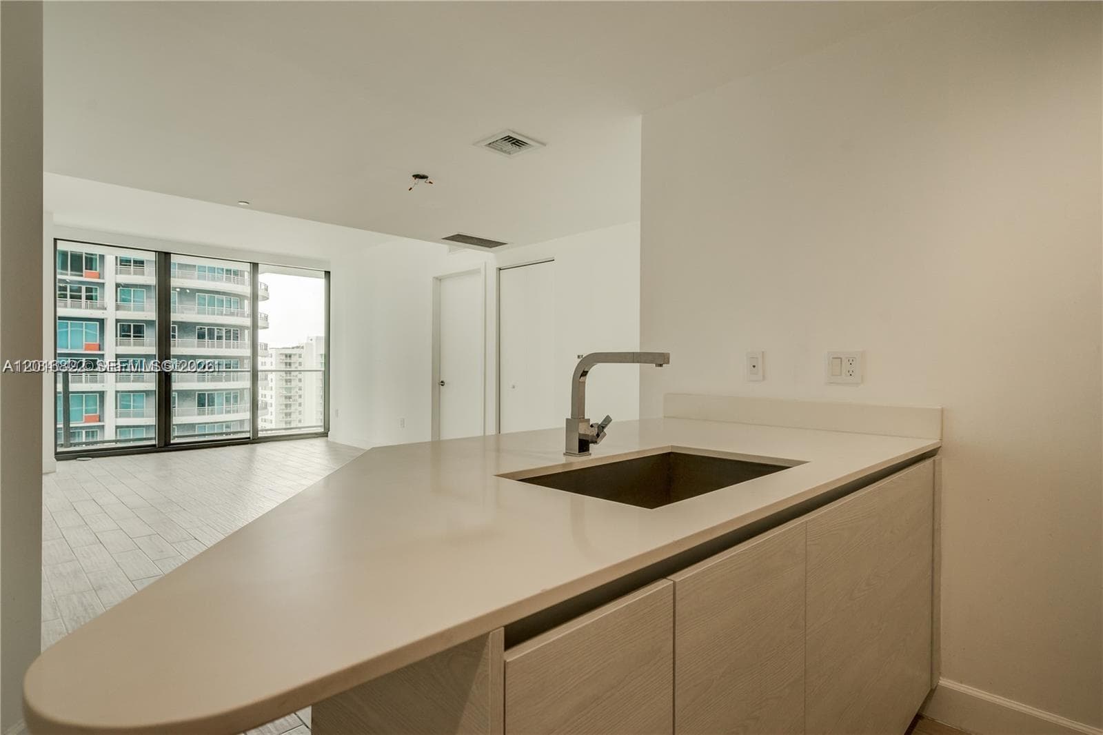1300 S Miami Ave # 1709, Miami FL 33130 — 7