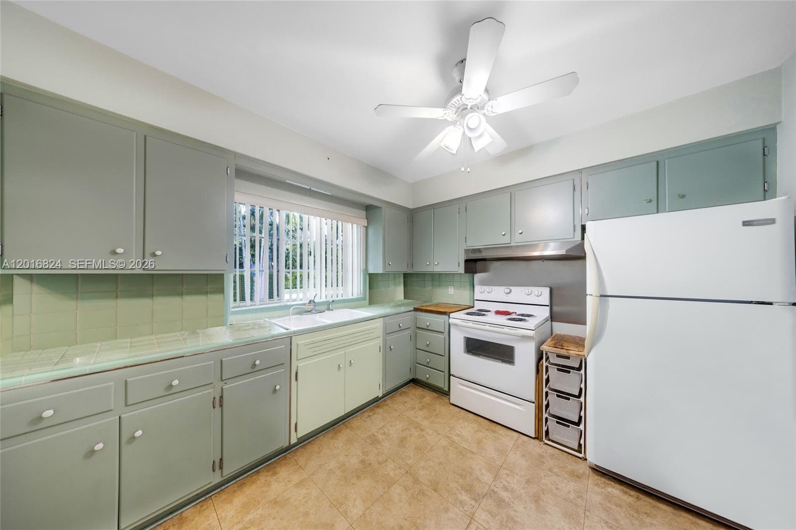 400 Morningside Dr, Miami Springs FL 33166 — 12