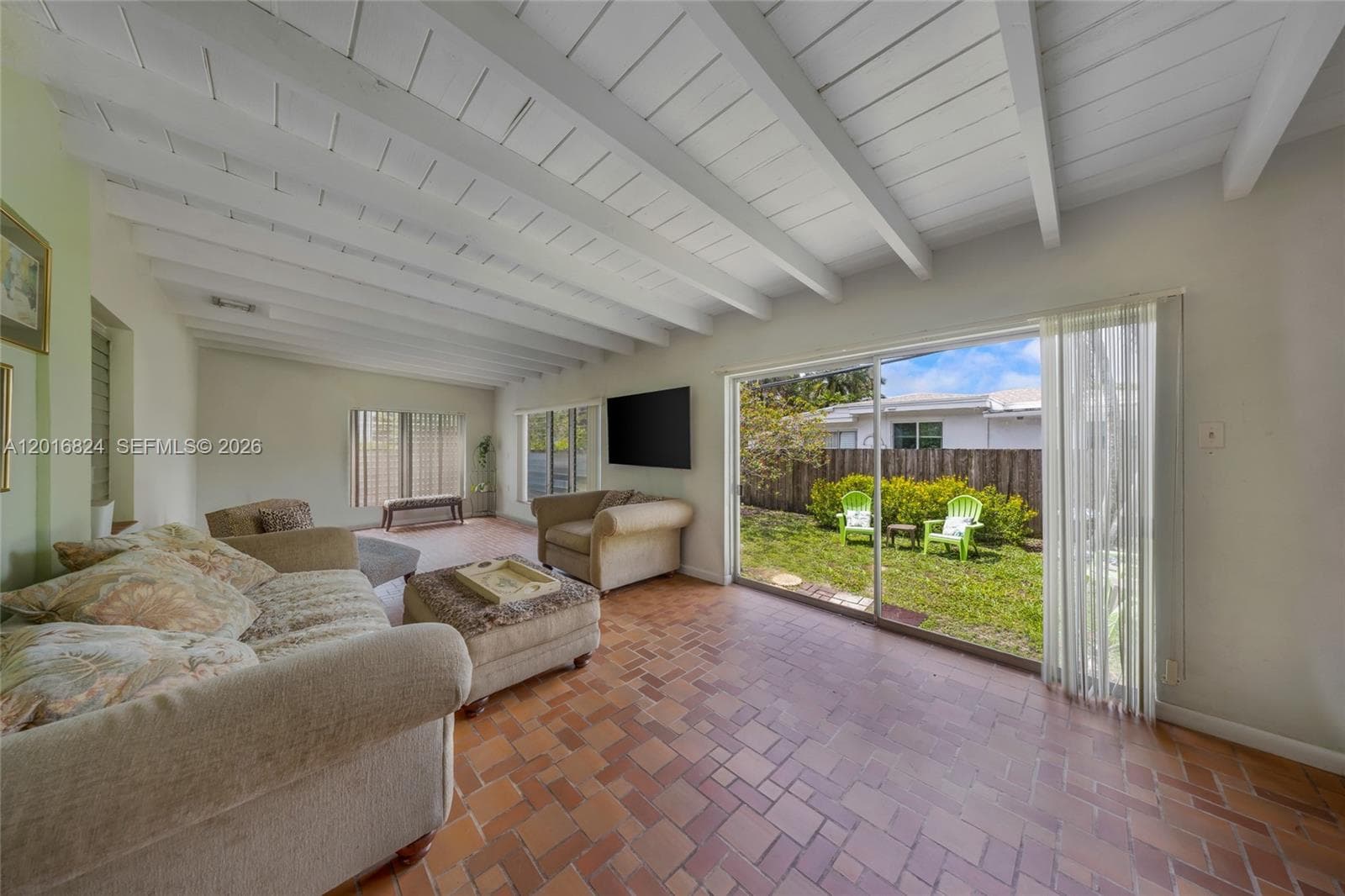 400 Morningside Dr, Miami Springs FL 33166 — 26
