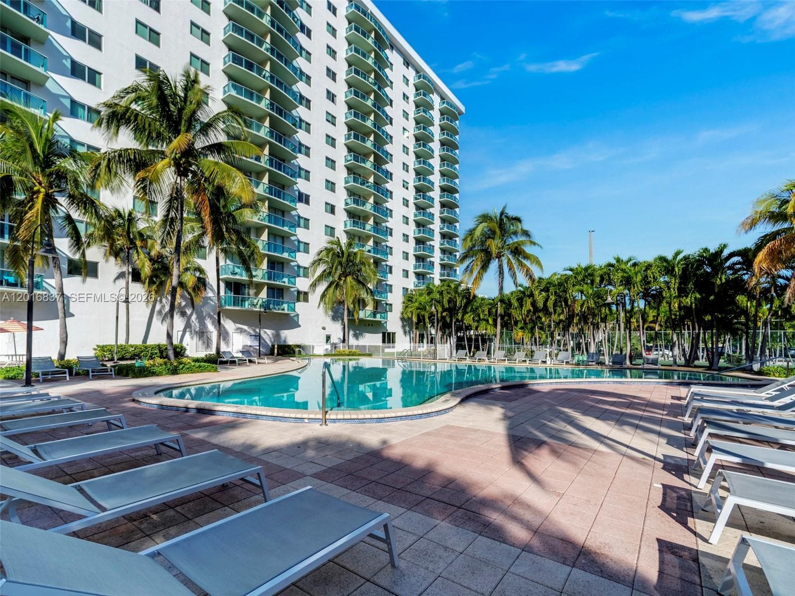 19380 Collins Ave # 1020, Sunny Isles Beach FL 33160 — 18