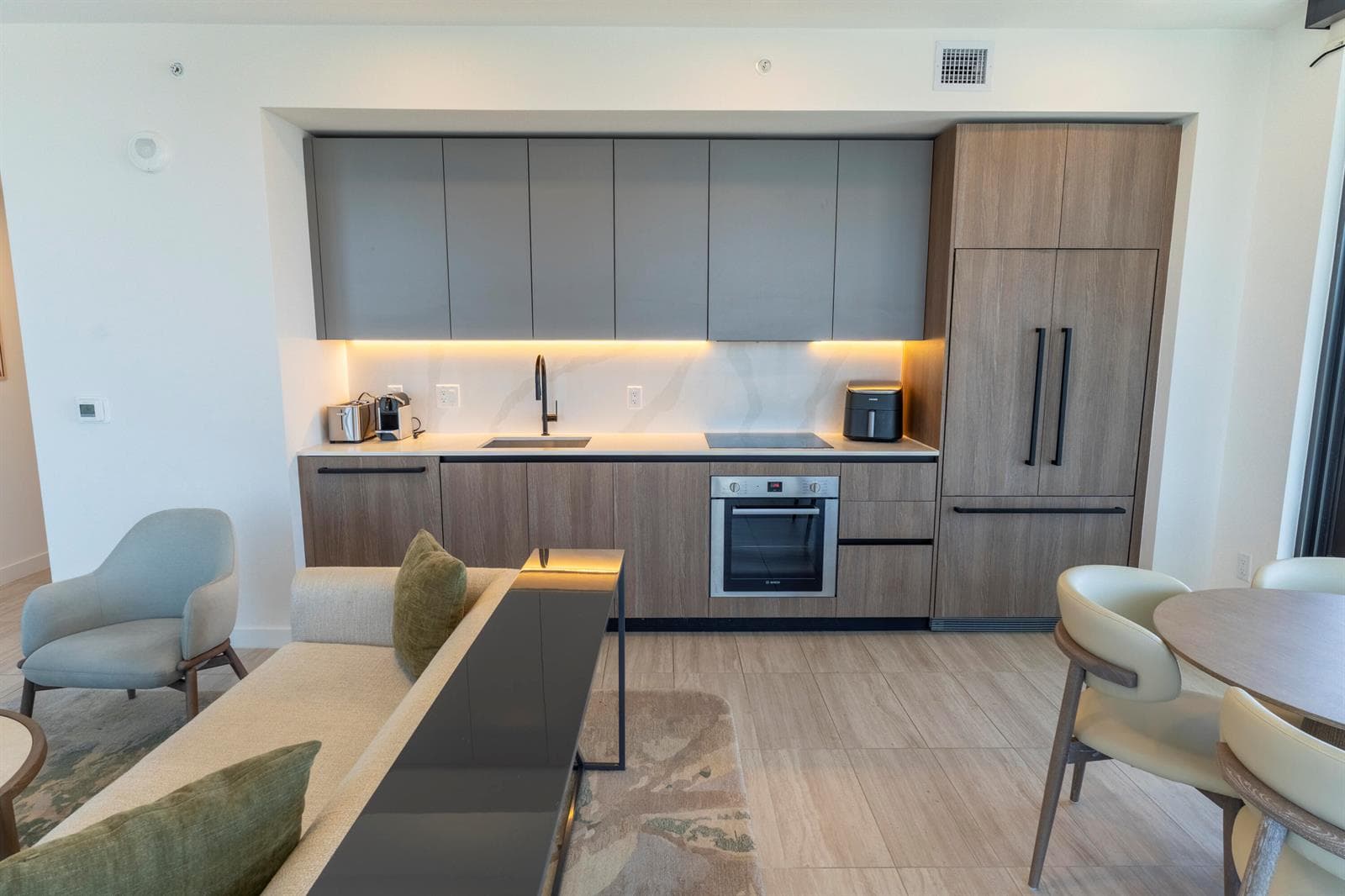 580 72nd Street # 1102, Miami Beach FL 33141 — 6