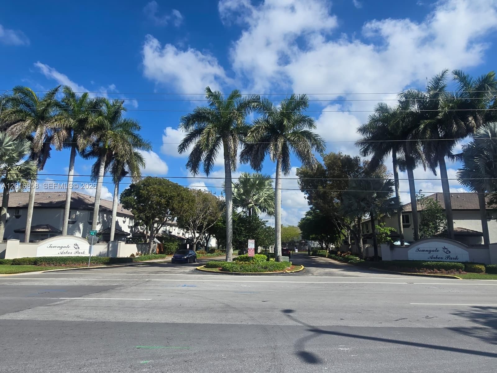 1987 SE 23rd Rd, Homestead FL 33035 — 2