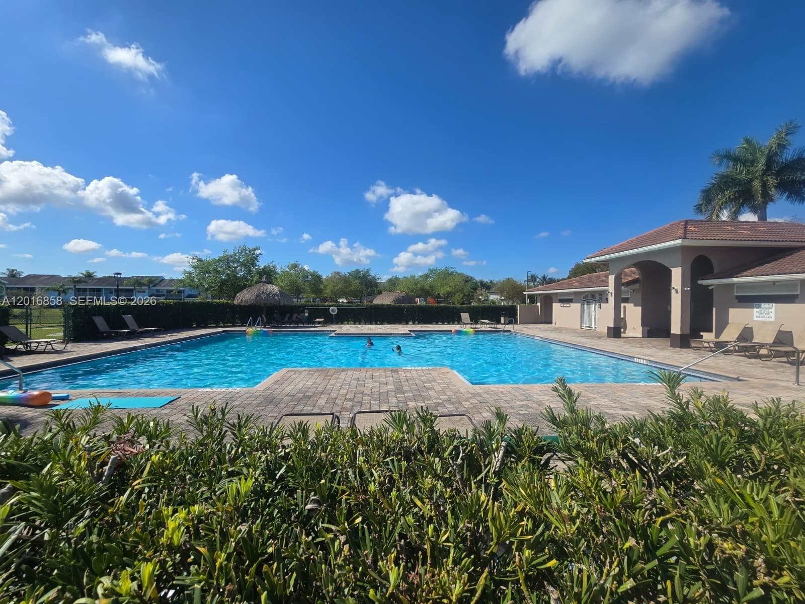 1987 SE 23rd Rd, Homestead FL 33035 — 3