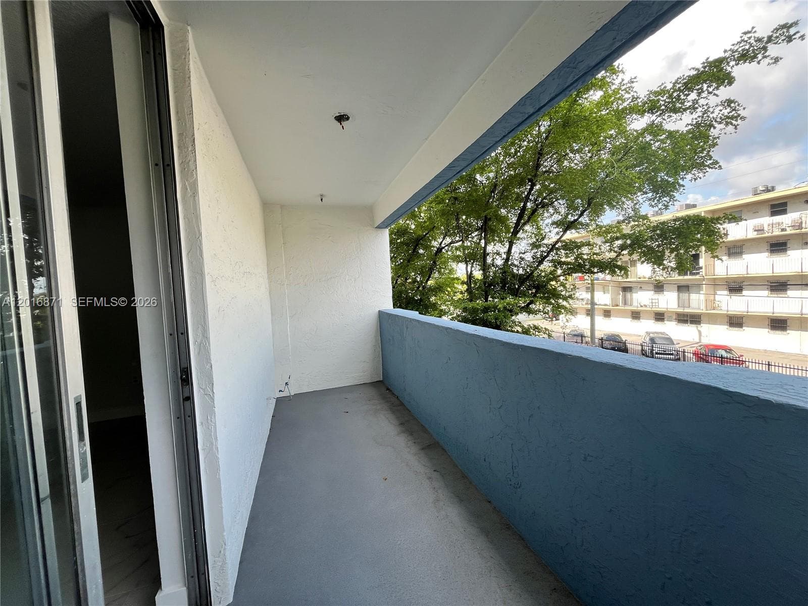 5050 NW 7th St # 220, Miami FL 33126 — 2