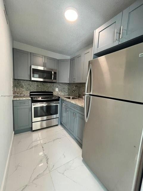 5050 NW 7th St # 220, Miami FL 33126 — 7