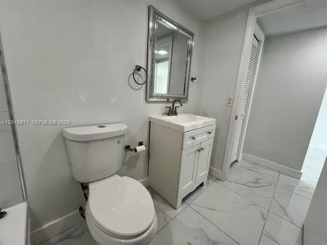 5050 NW 7th St # 220, Miami FL 33126 — 8