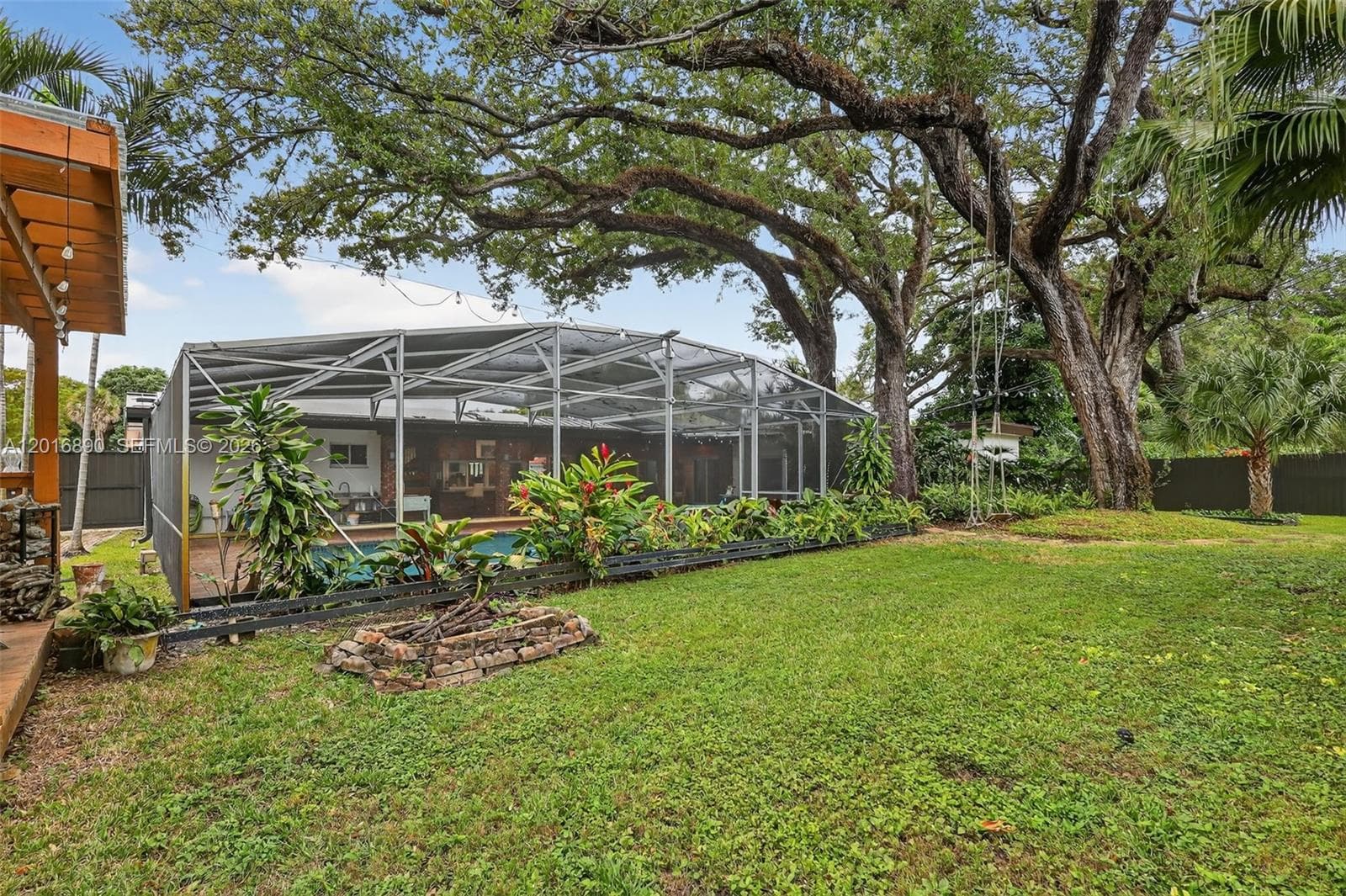 19901 NE 21st Ave, Miami FL 33179 — 42
