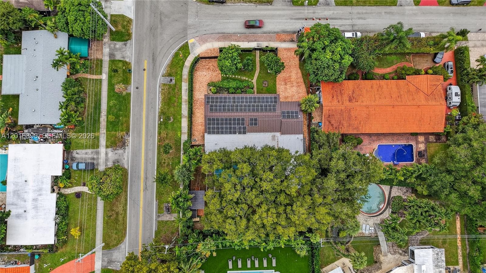 19901 NE 21st Ave, Miami FL 33179 — 46