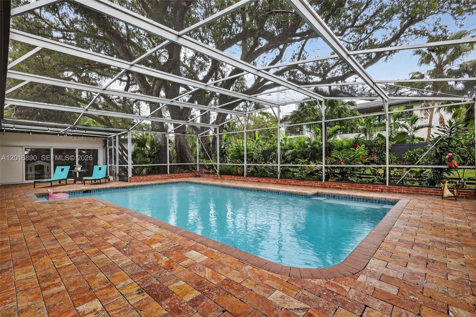 19901 NE 21st Ave, Miami FL 33179 — 34