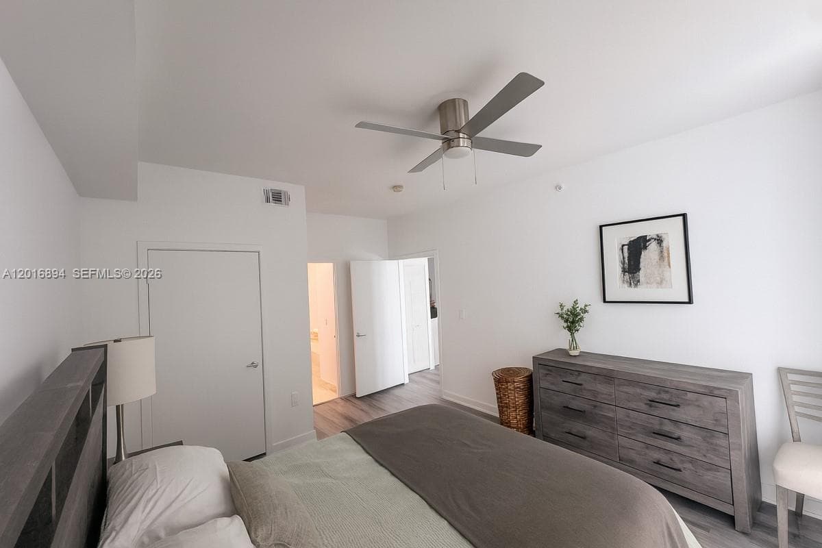 79 SW 12th St, Miami FL 33130 — 11