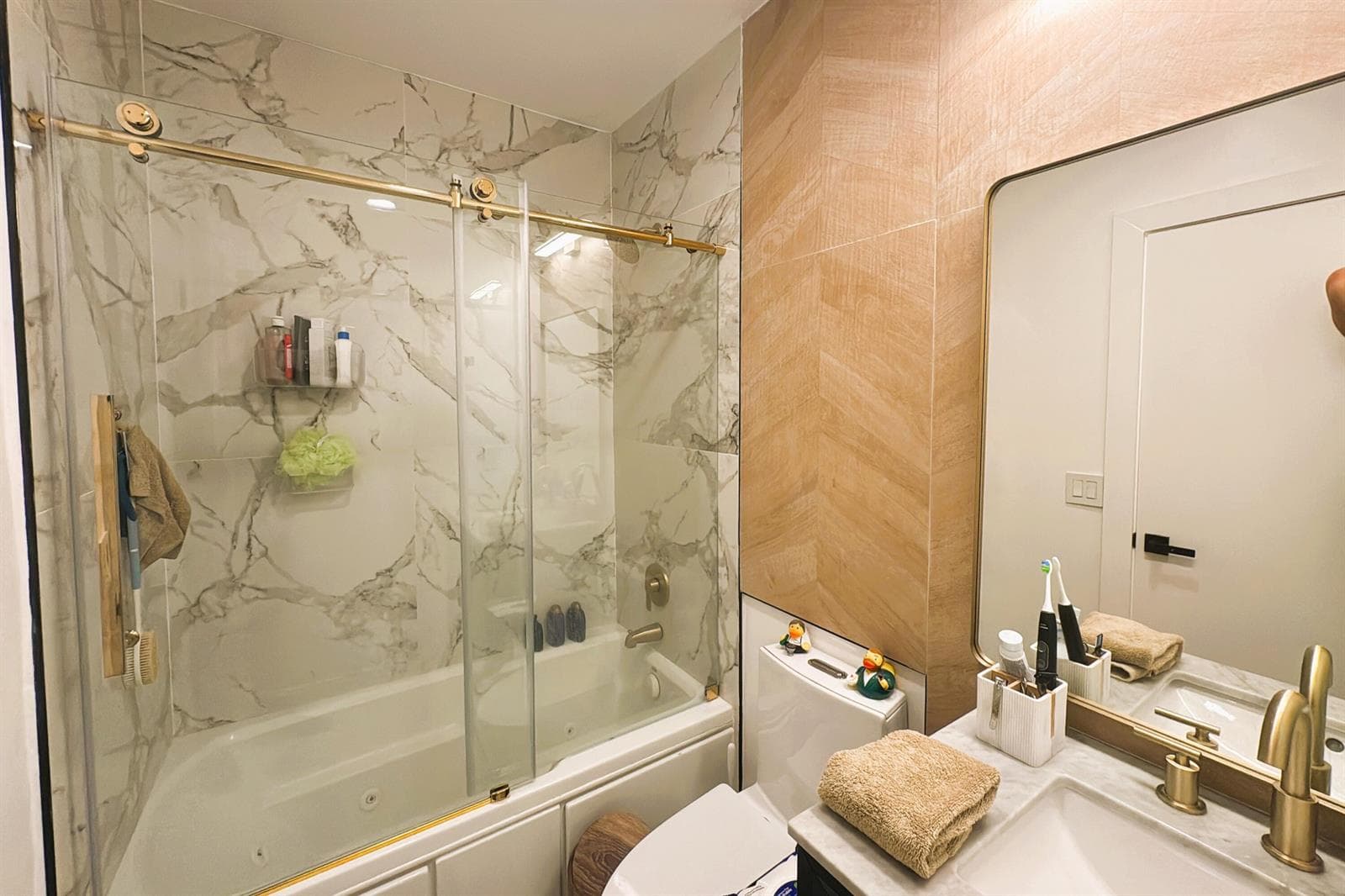 361 Jefferson Avenue # 1, Miami Beach FL 33139 — 17