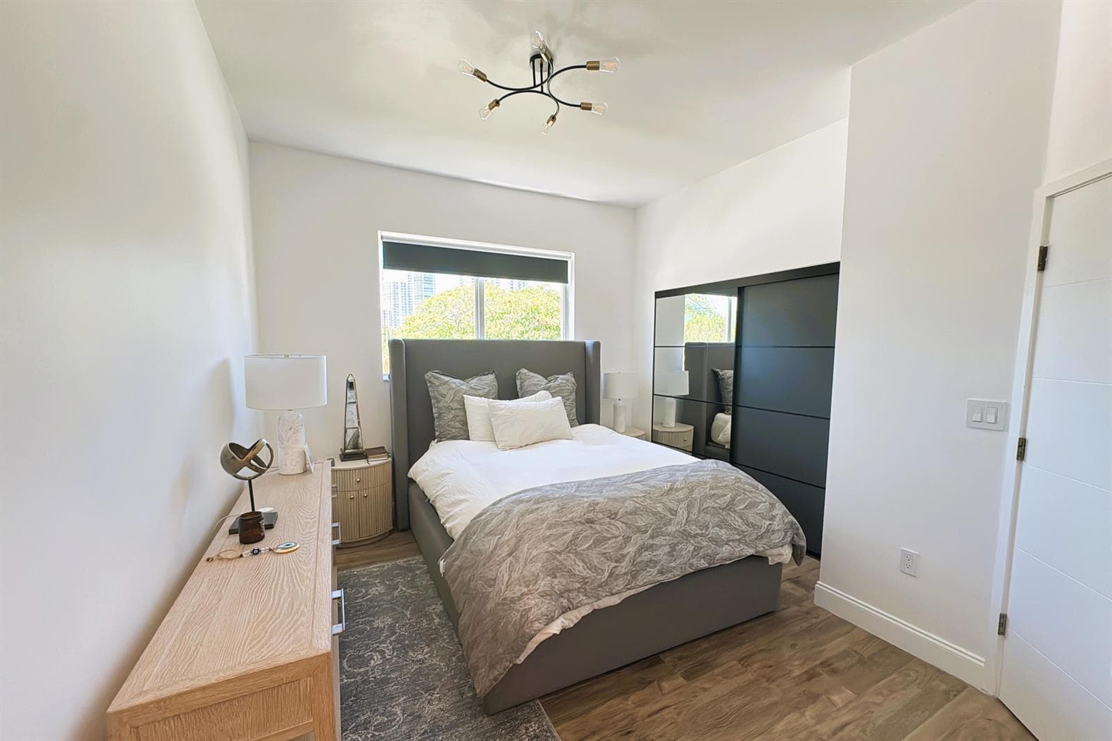 361 Jefferson Avenue # 1, Miami Beach FL 33139 — 16