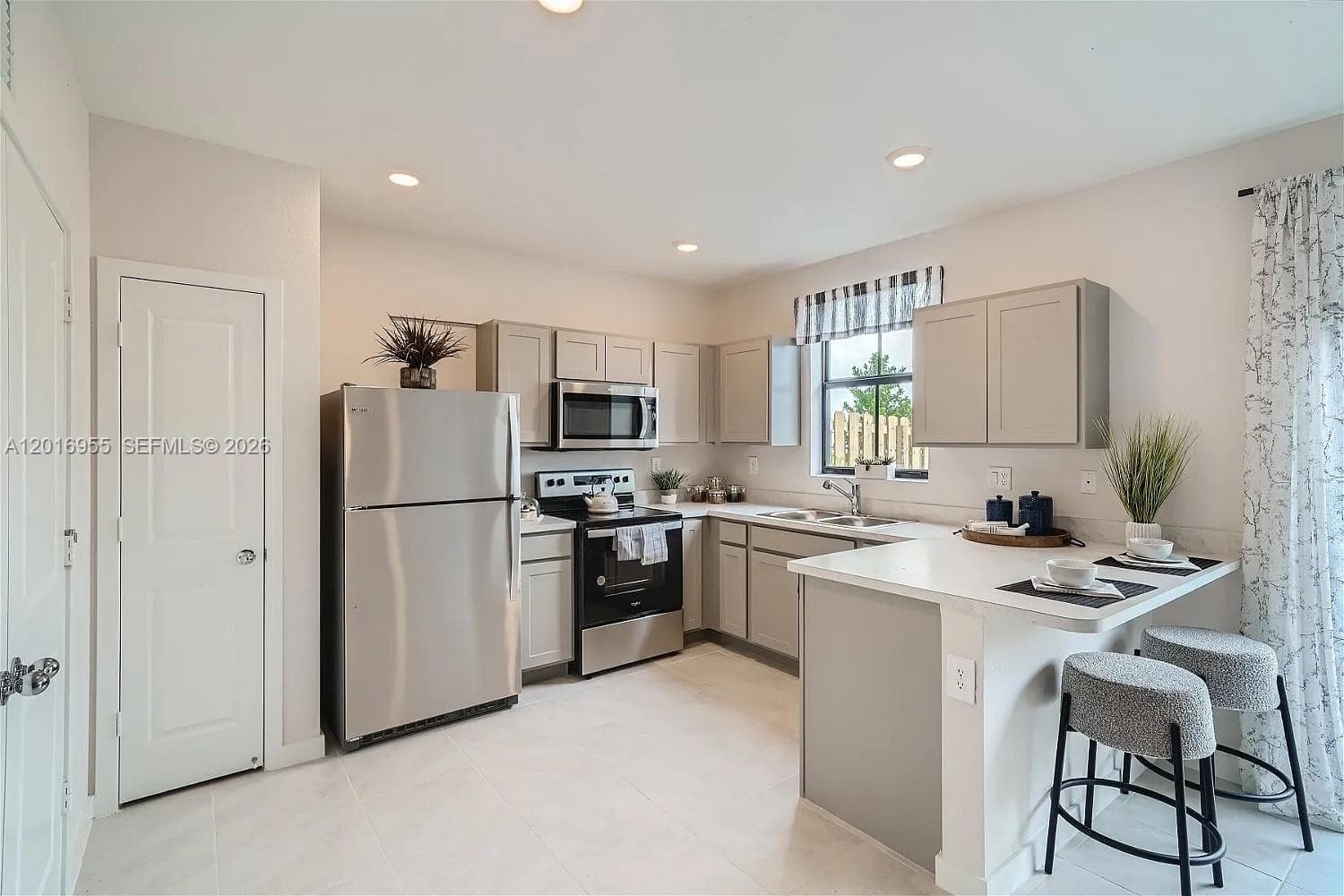 450 NE 12th St, Florida City FL 33034 — 22