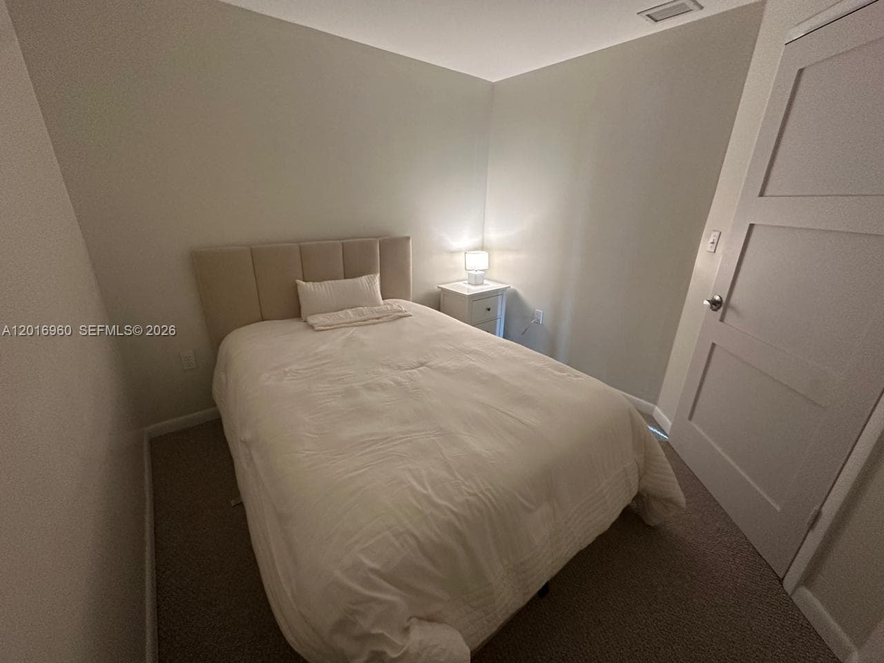 253 NE 2nd St # 1402, Miami FL 33132 — 12