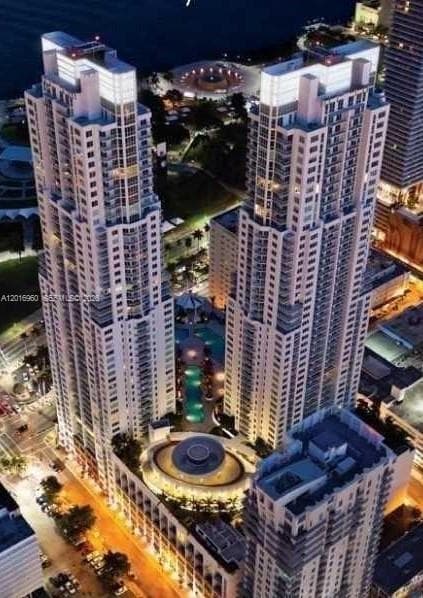 253 NE 2nd St # 1402, Miami FL 33132 — 22