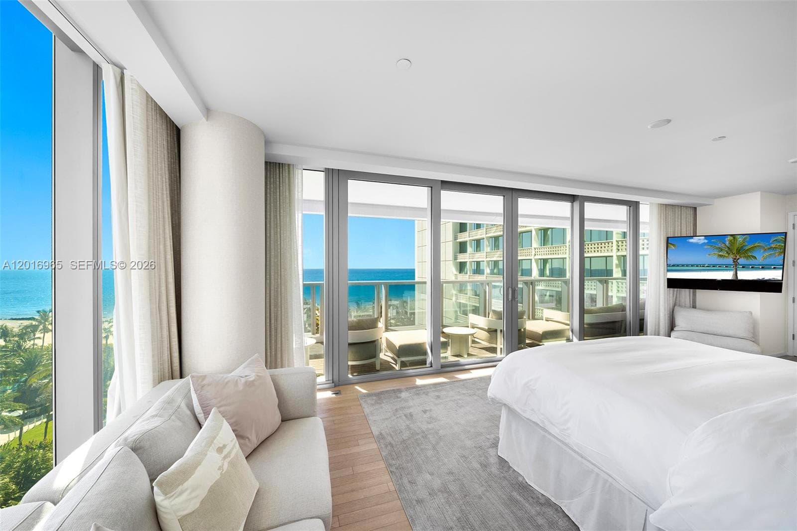 2901 Collins Ave # 901, Miami Beach FL 33140 — 16