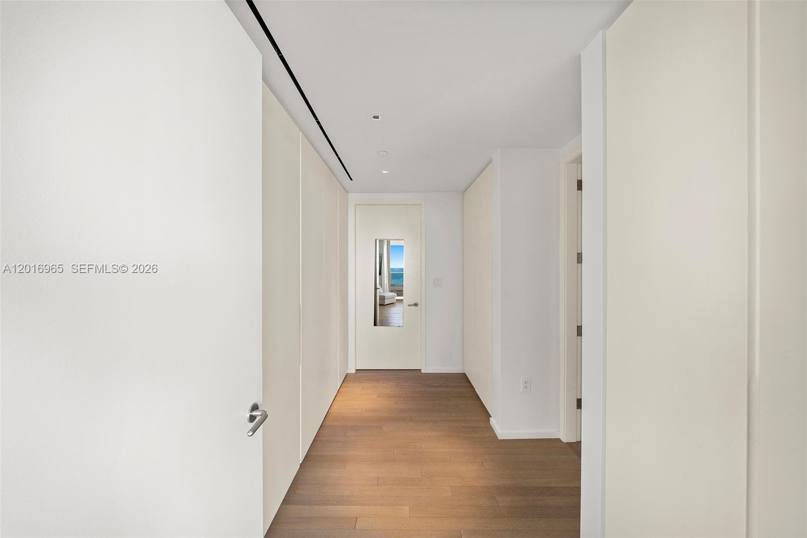 2901 Collins Ave # 901, Miami Beach FL 33140 — 24
