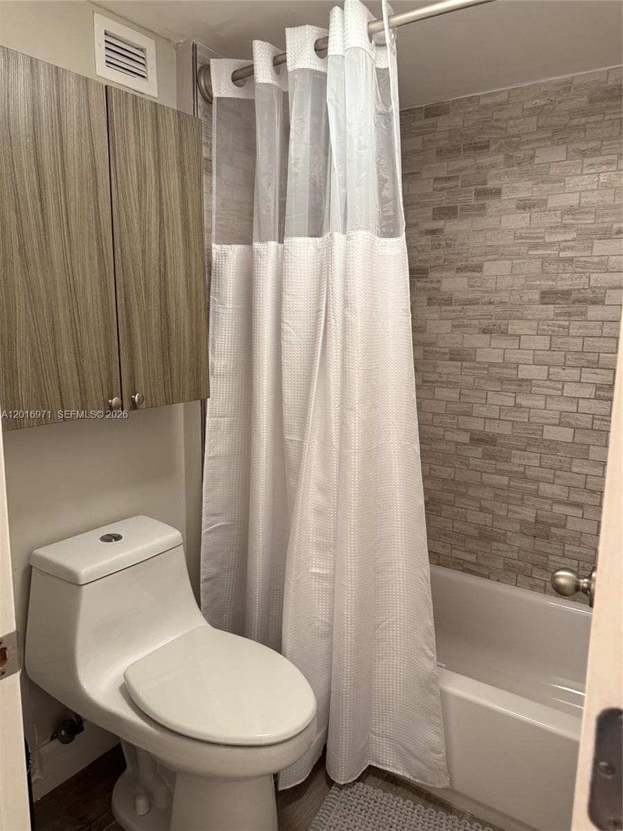 2301 Collins Ave # 528, Miami Beach FL 33139 — 27