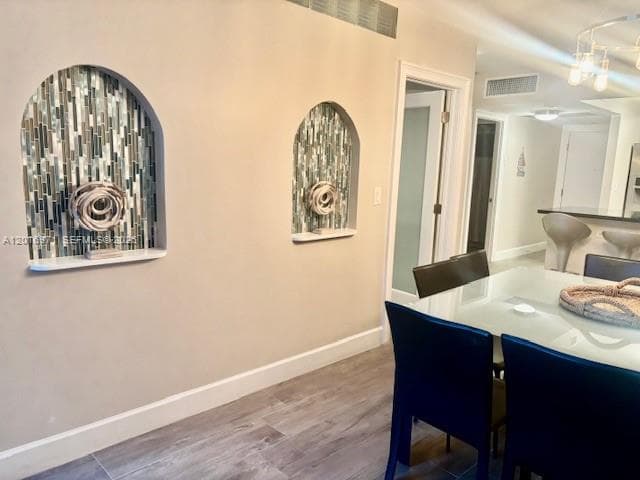 2301 Collins Ave # 528, Miami Beach FL 33139 — 20