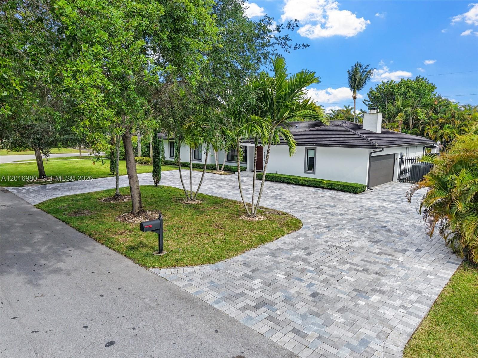 7200 SW 107th Ter, Pinecrest FL 33156 — 50
