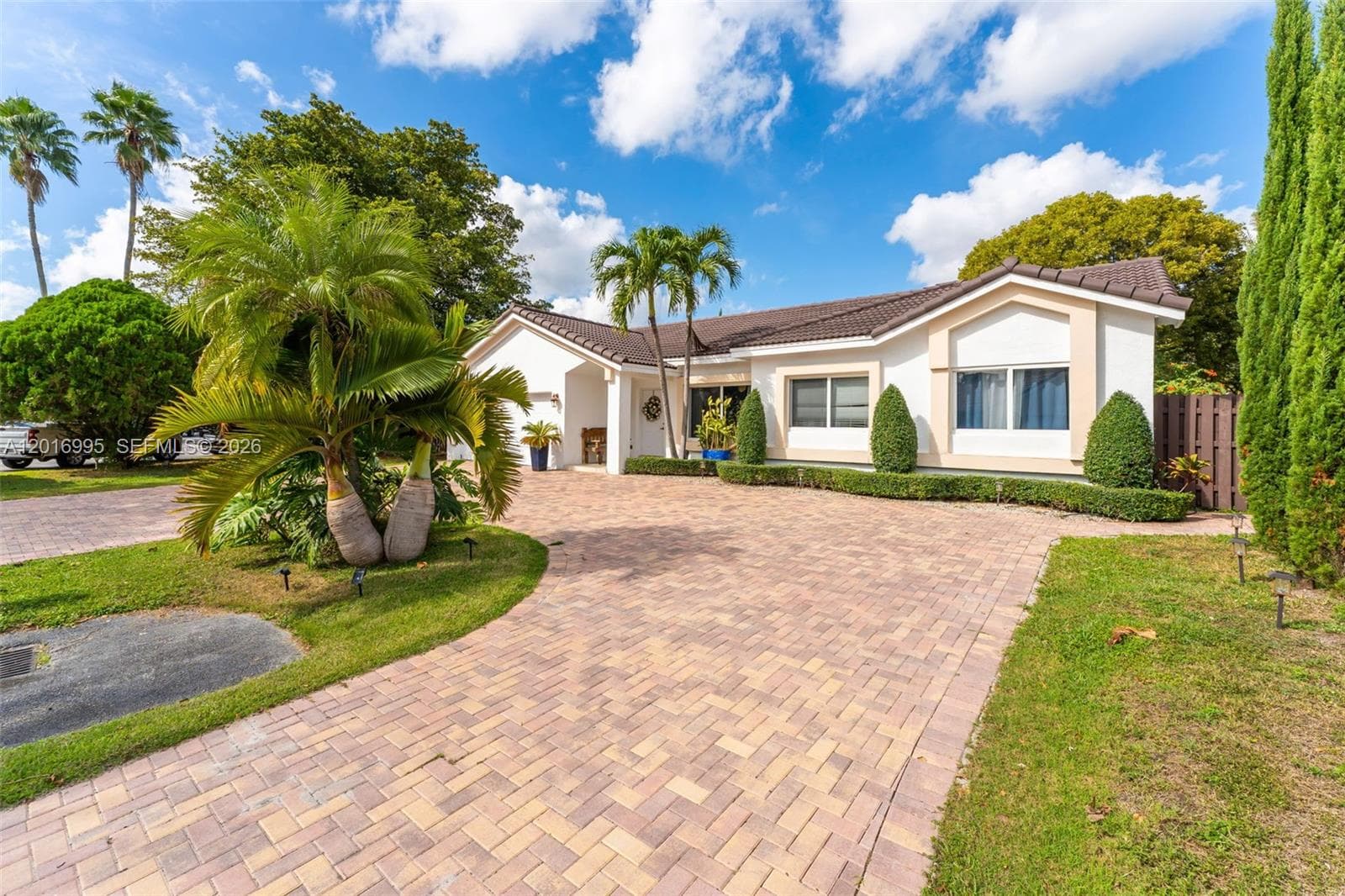 15325 SW 54th Ter, Miami FL 33185 — 3