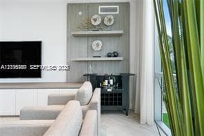 17111 Biscayne Blvd # 209, North Miami Beach FL 33160 — 18