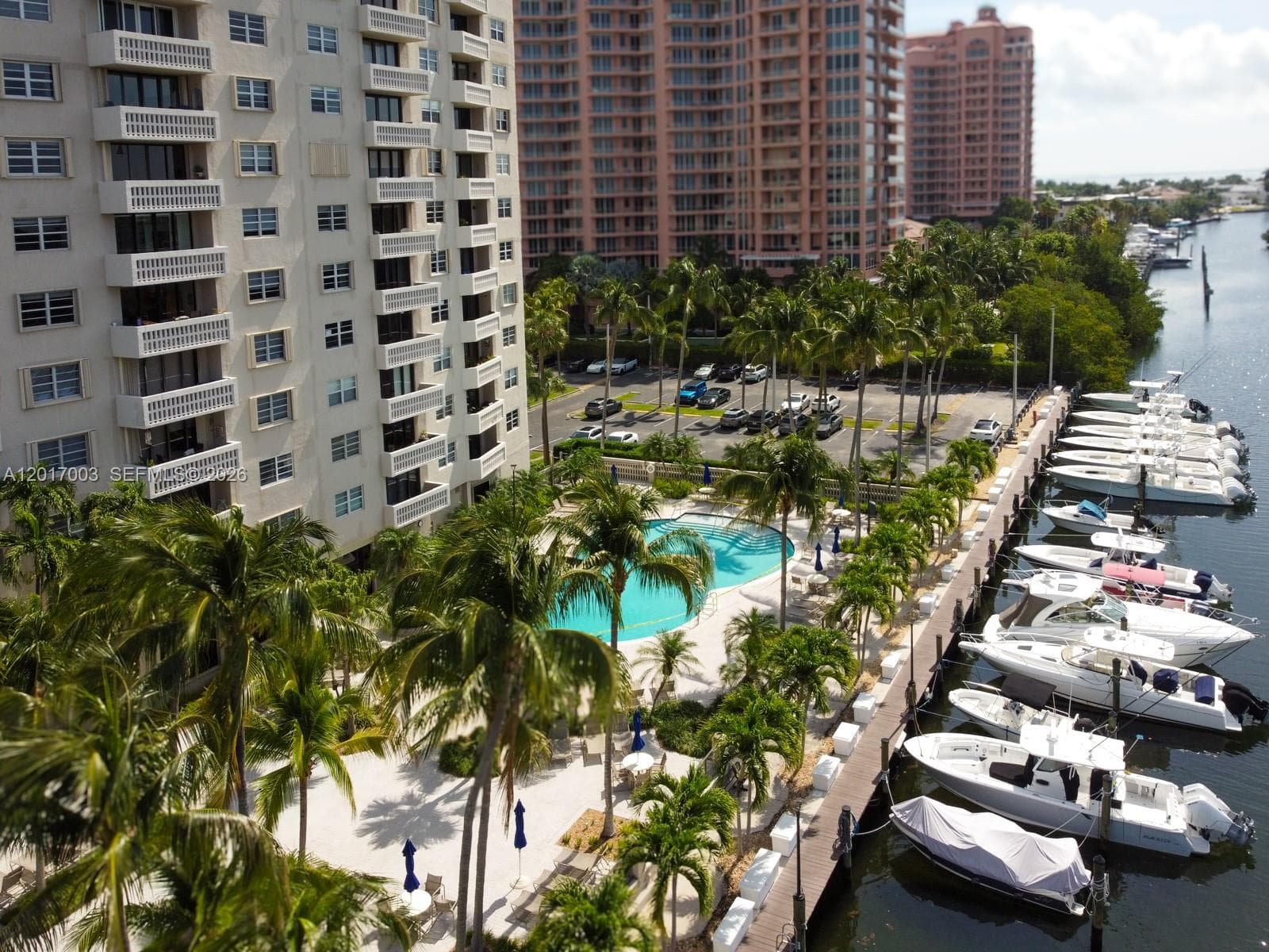 90 Edgewater Dr # 114, Coral Gables FL 33133 — 27