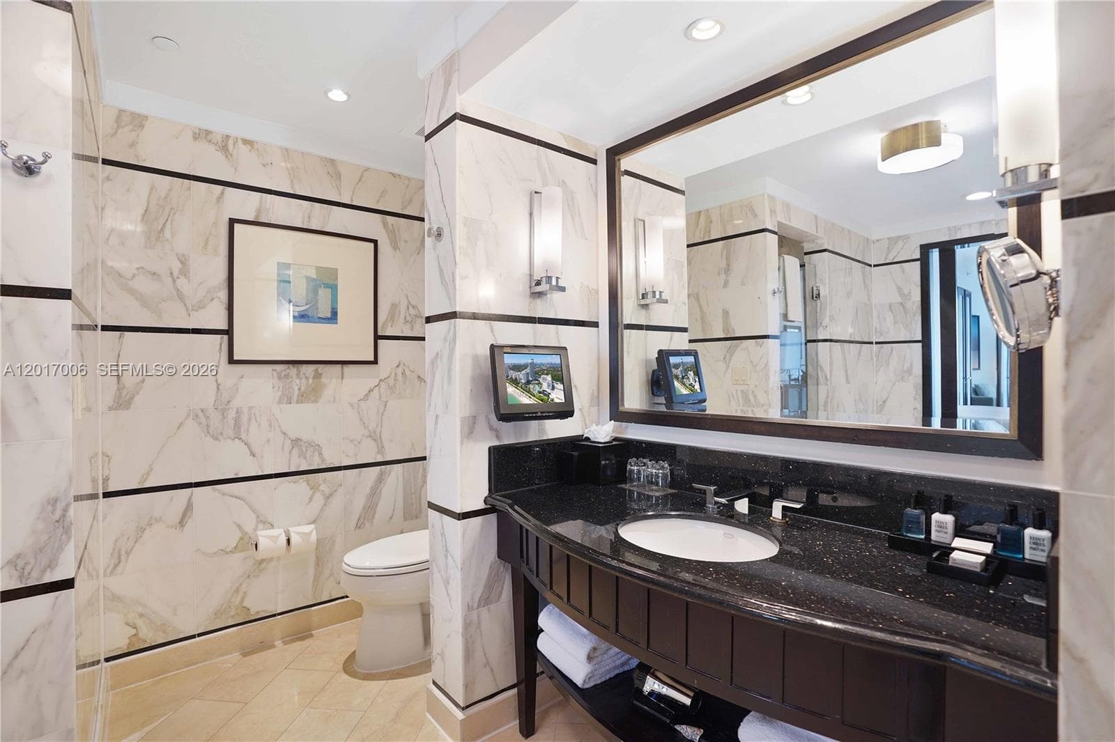 4391 Collins Ave # 916, Miami Beach FL 33140 — 6