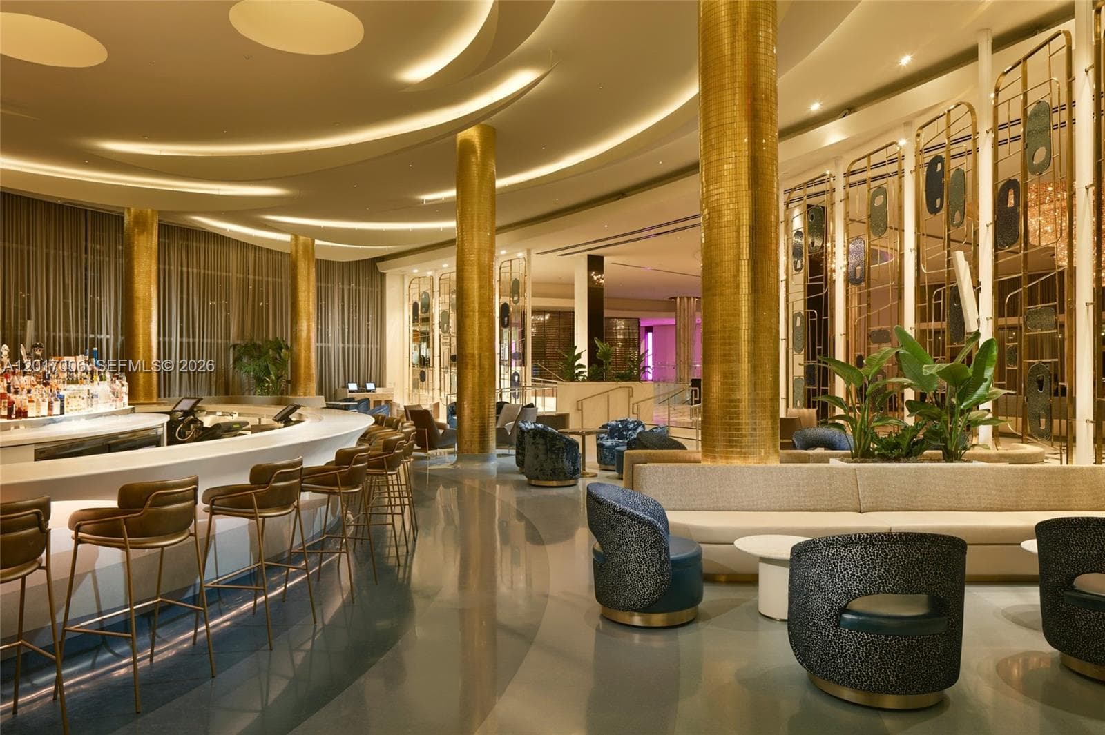 4391 Collins Ave # 916, Miami Beach FL 33140 — 17
