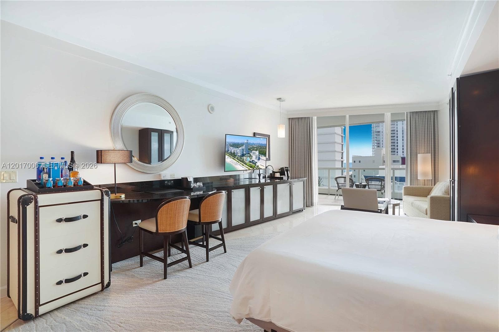 4391 Collins Ave # 916, Miami Beach FL 33140 — 9