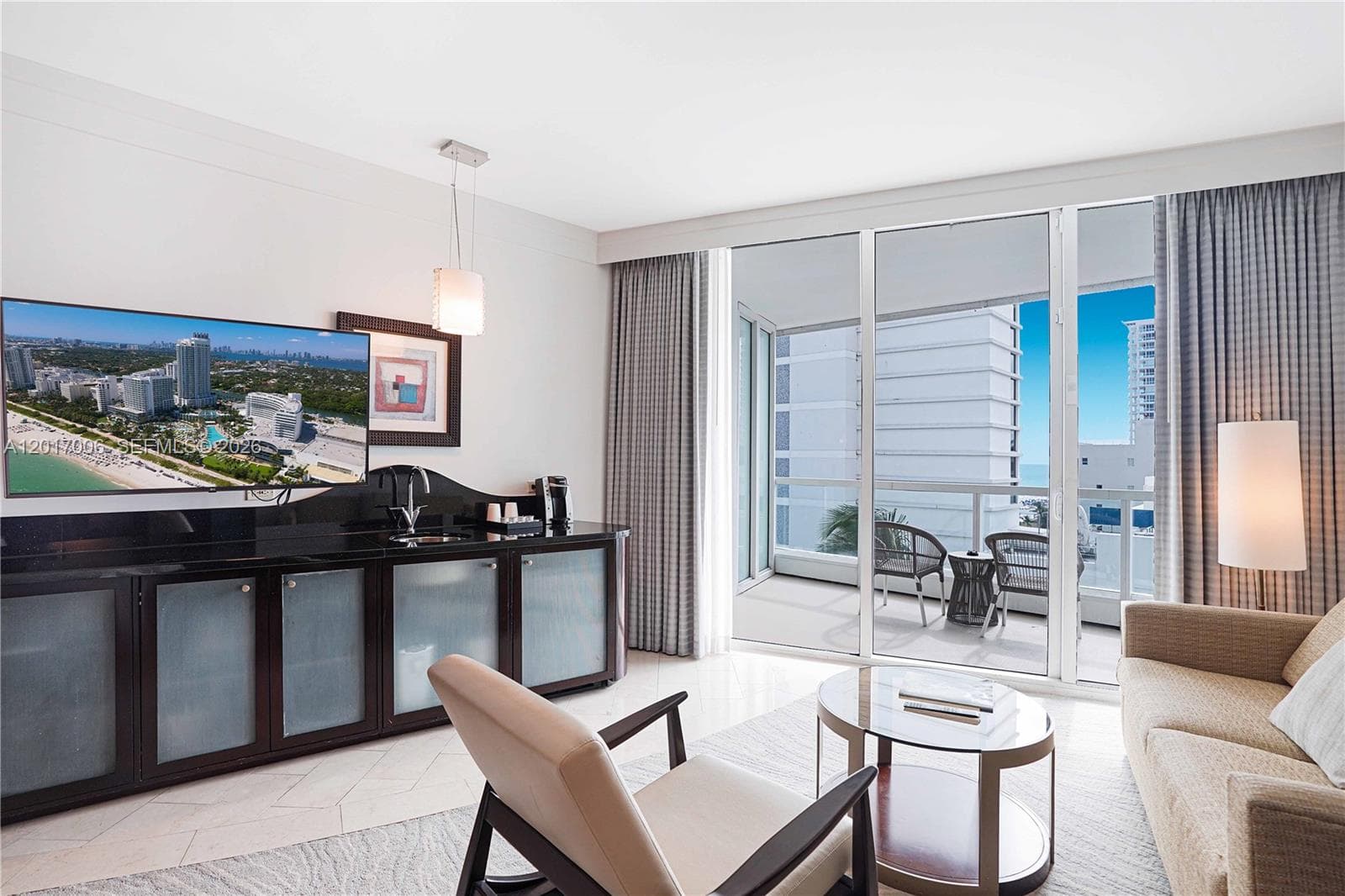 4391 Collins Ave # 916, Miami Beach FL 33140 — 8