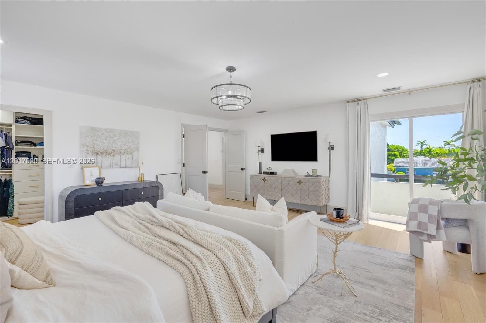 3352 SW 110th Ave, Miami FL 33165 — 38