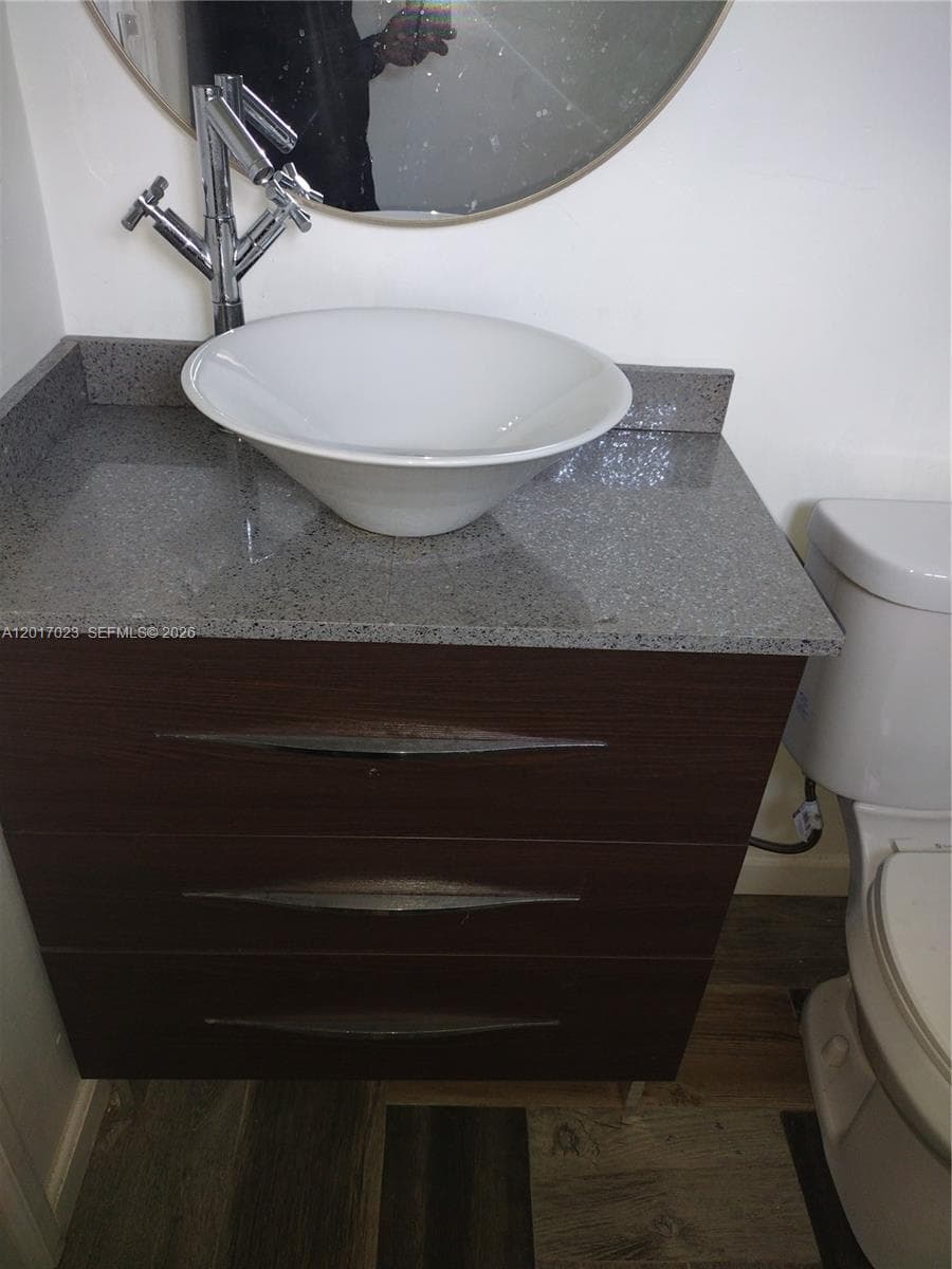 300 S Biscayne River Dr, Miami FL 33169 — 32
