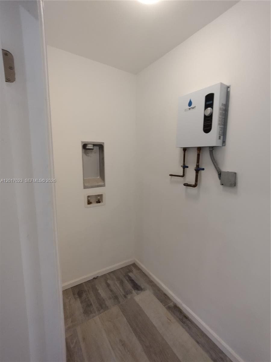 300 S Biscayne River Dr, Miami FL 33169 — 19