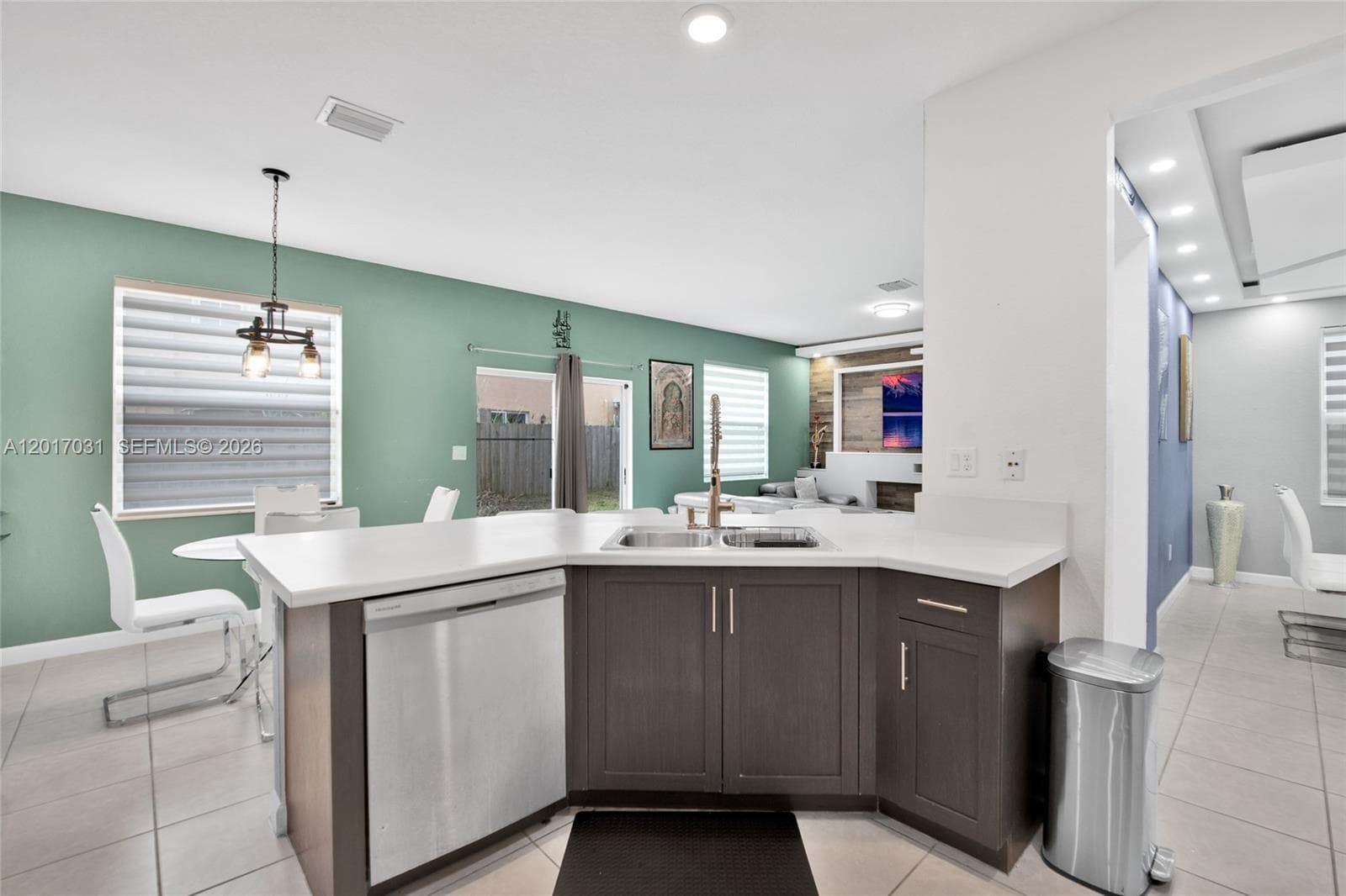 1392 SE 26th Ter, Homestead FL 33035 — 18