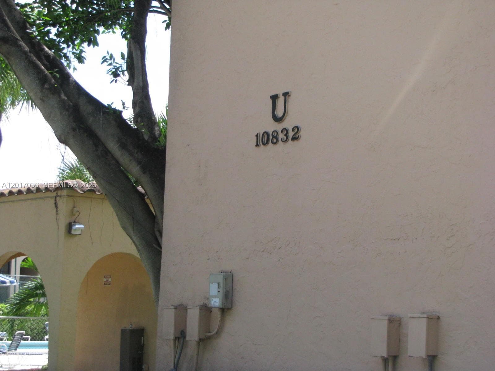 10832 N Kendall Dr # U11, Miami FL 33176 — 2