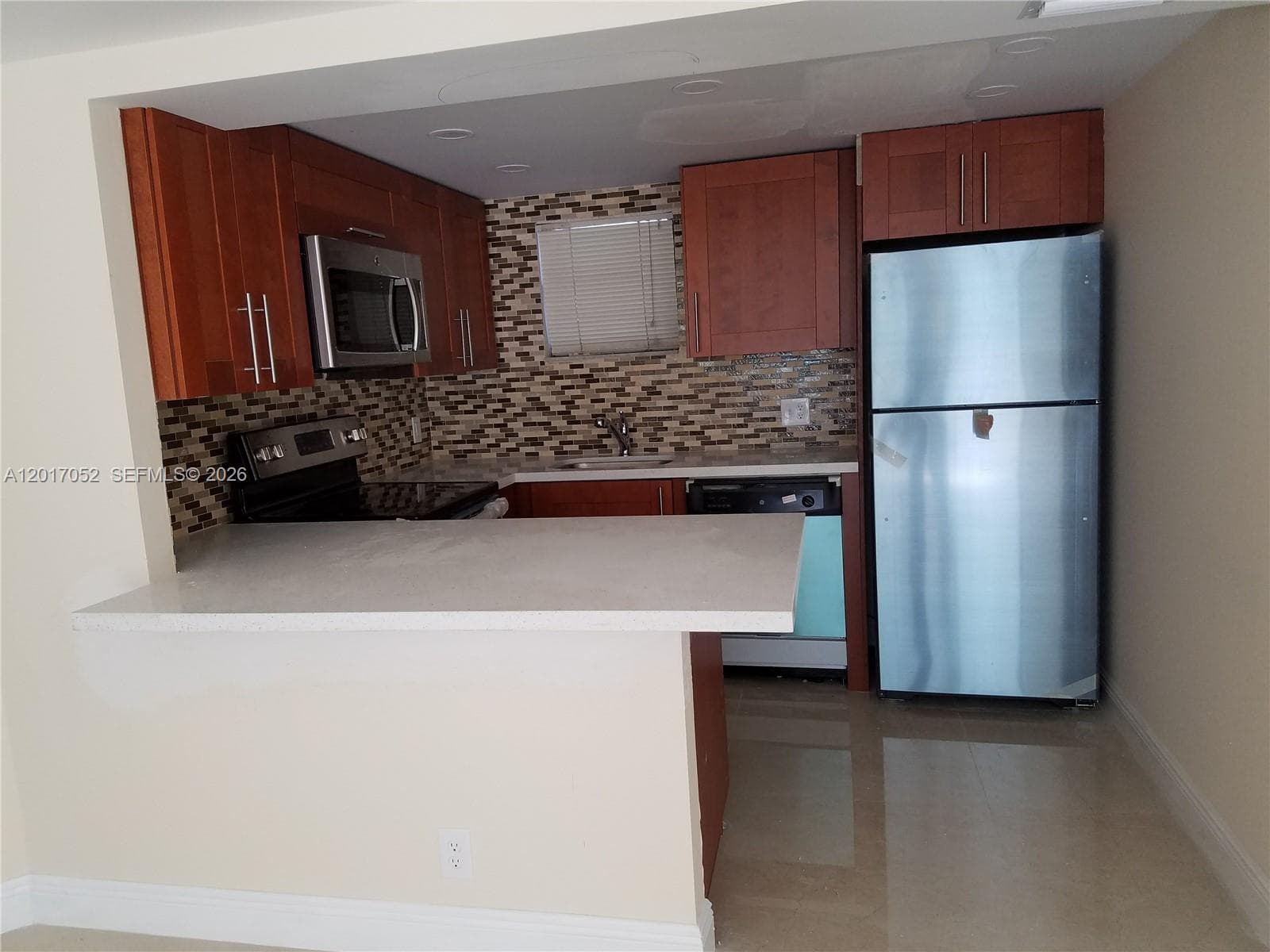 8290 Lake Dr # 316, Doral FL 33166 — 3