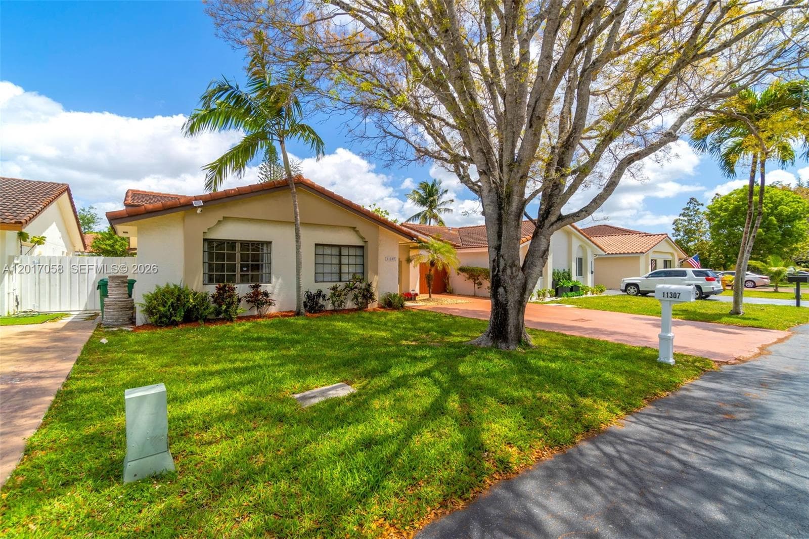 11307 SW 74th Ter, Miami FL 33173 — 3
