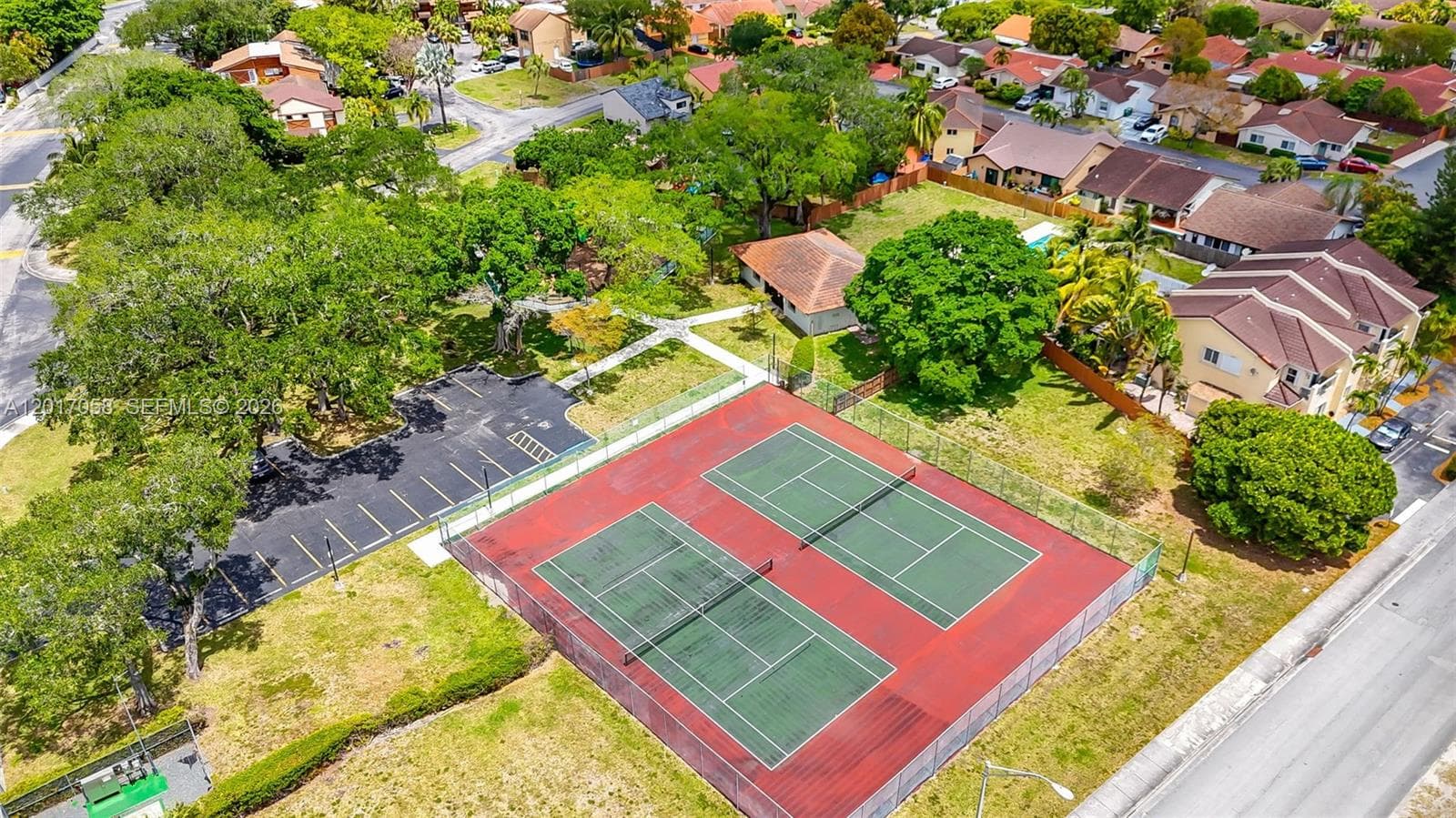 11307 SW 74th Ter, Miami FL 33173 — 32