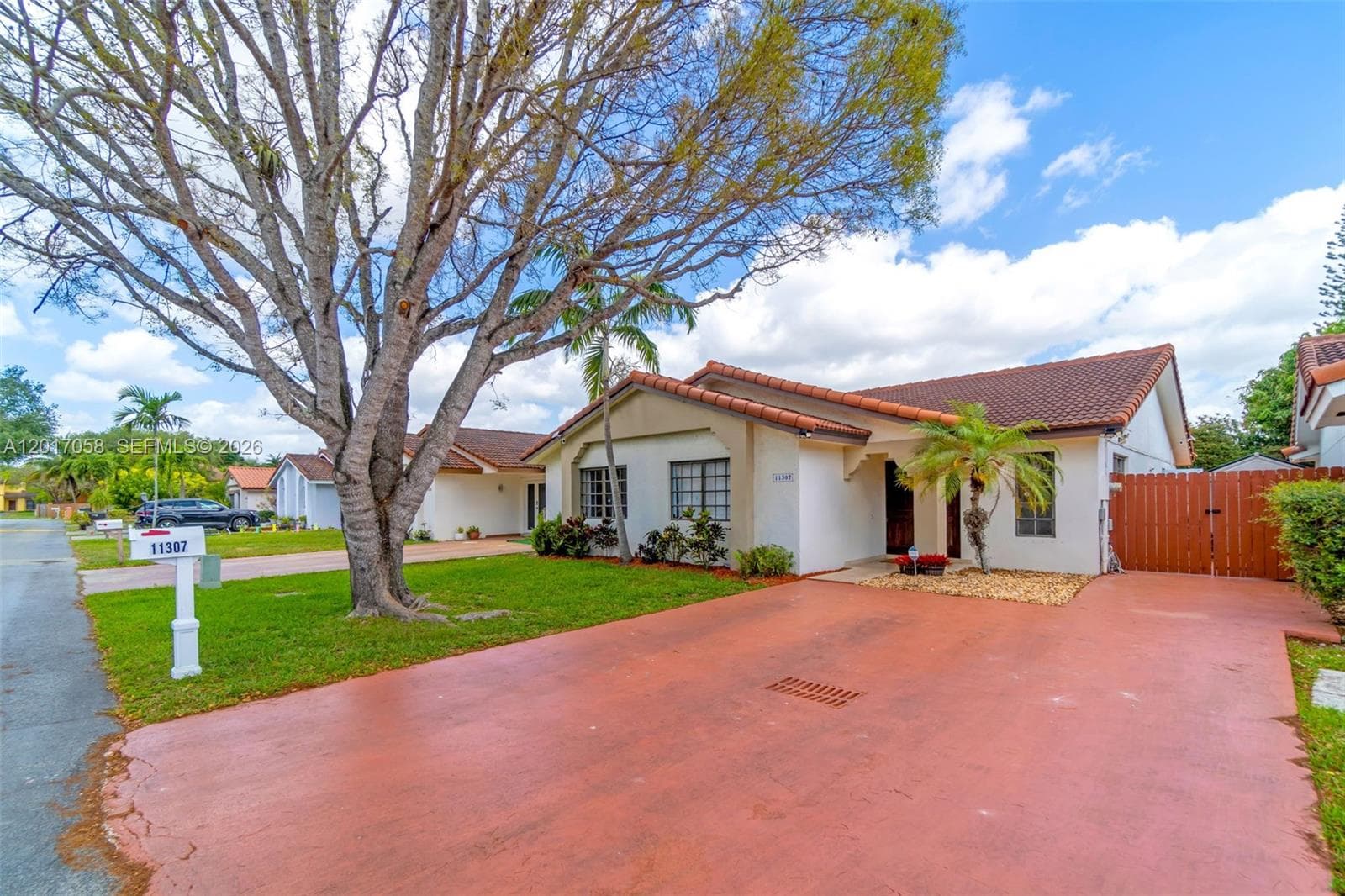 11307 SW 74th Ter, Miami FL 33173 — 1