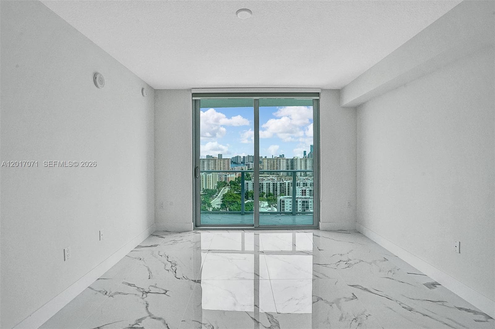 330 Sunny Isles Blvd # 2205, Sunny Isles Beach FL 33160 — 12