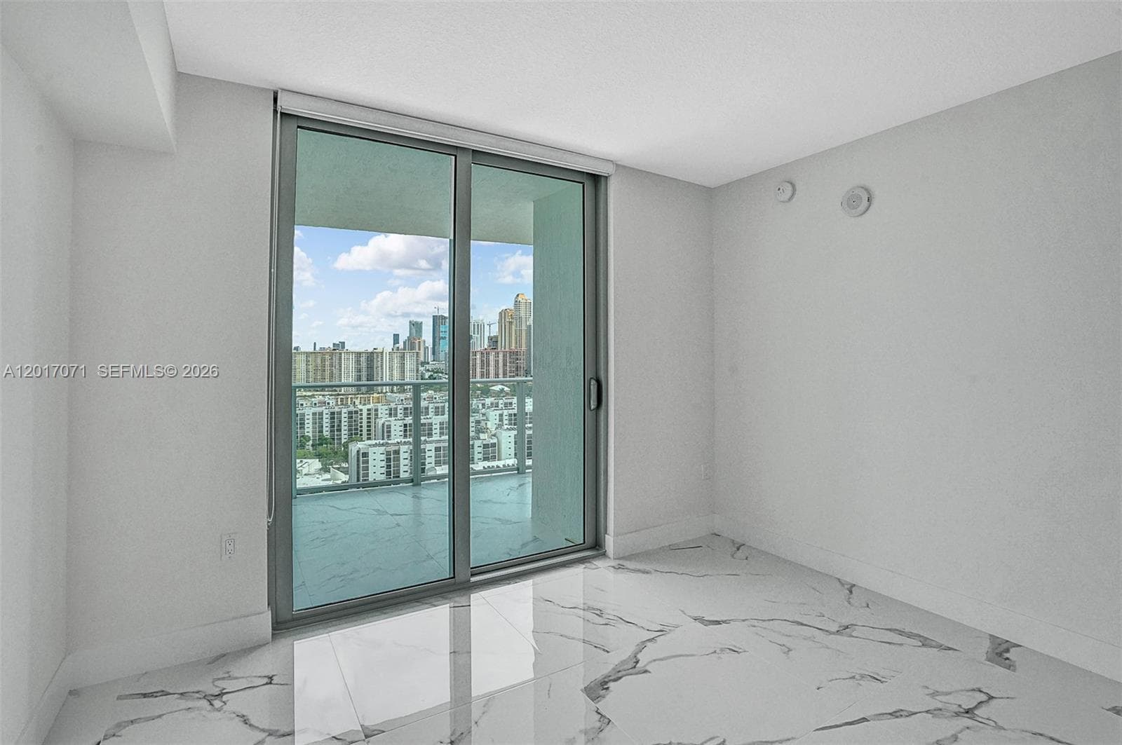 330 Sunny Isles Blvd # 2205, Sunny Isles Beach FL 33160 — 26