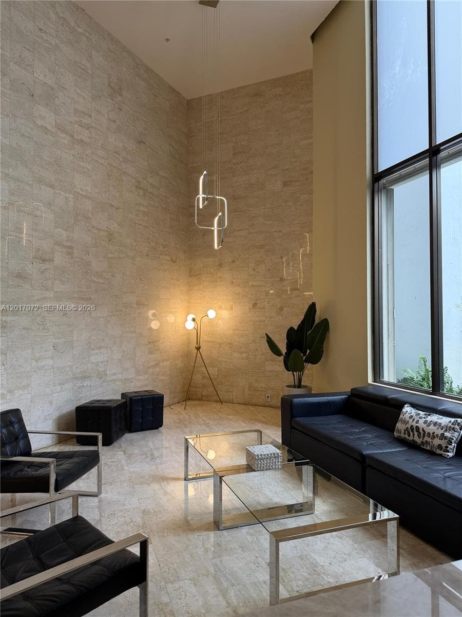 2750 NE 183rd St # 211, Aventura FL 33160 — 5