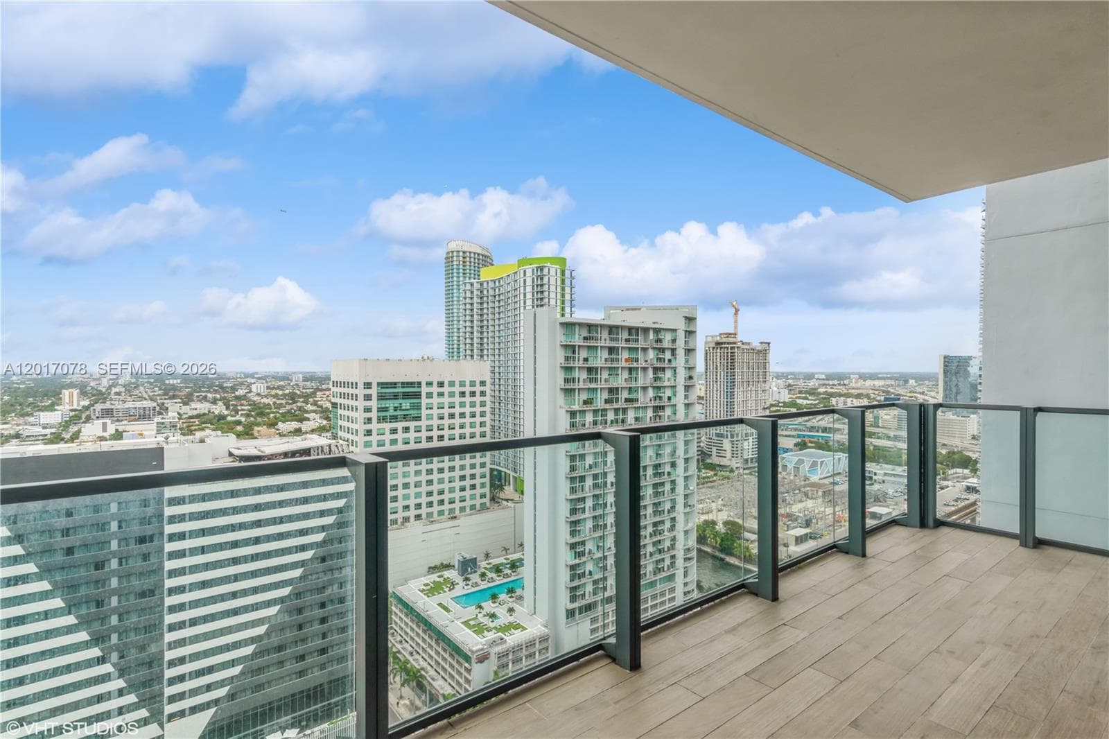 88 SW 7th St # 2508, Miami FL 33130 — 16