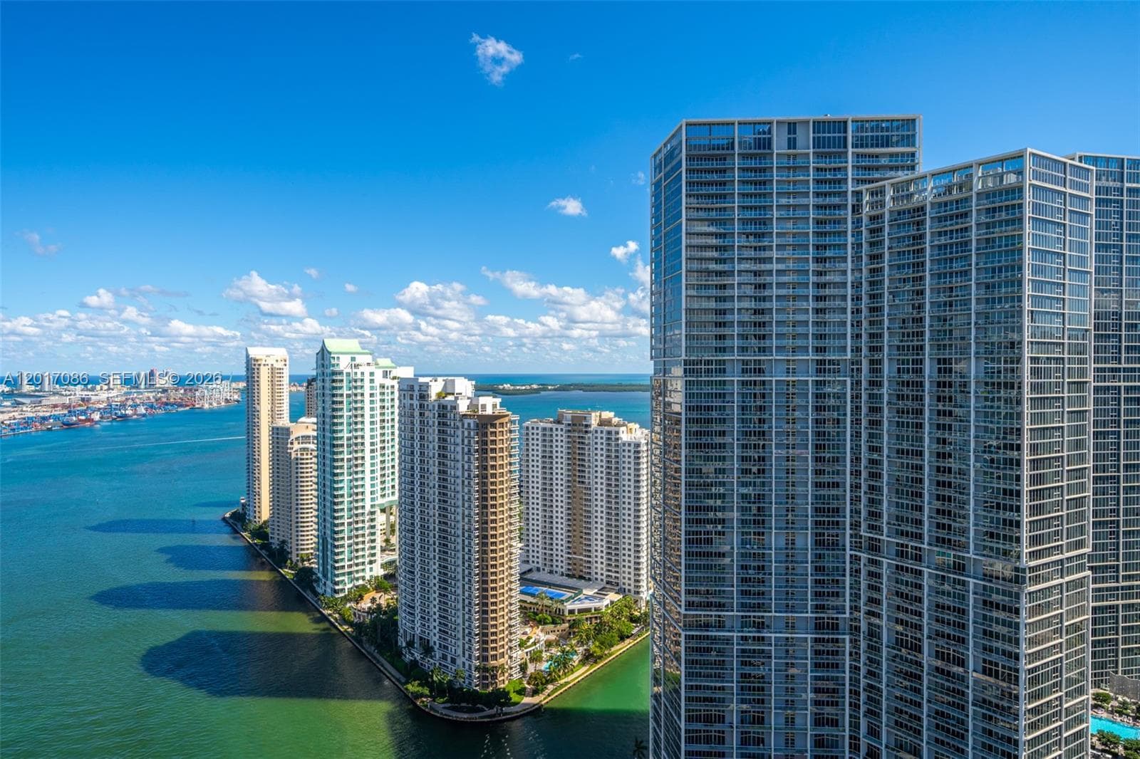 200 Biscayne Boulevard Way # 4308, Miami FL 33131 — 27