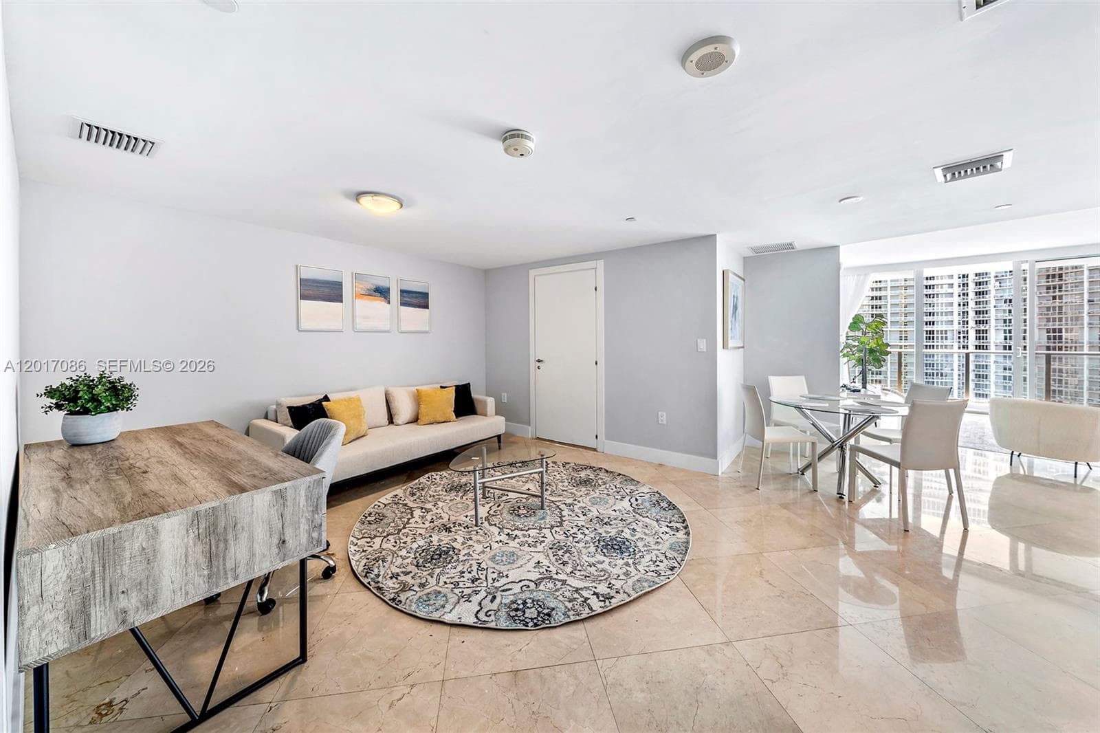 200 Biscayne Boulevard Way # 4308, Miami FL 33131 — 5