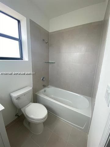 575 NE 208th Ter # 575, Miami FL 33179 — 30