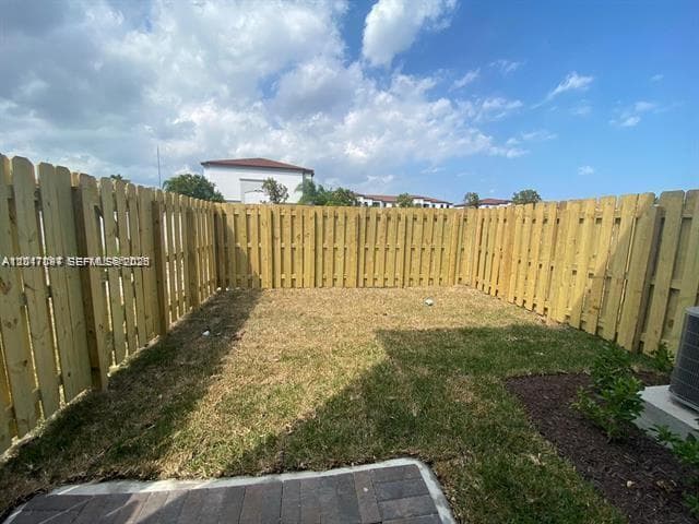 575 NE 208th Ter # 575, Miami FL 33179 — 14