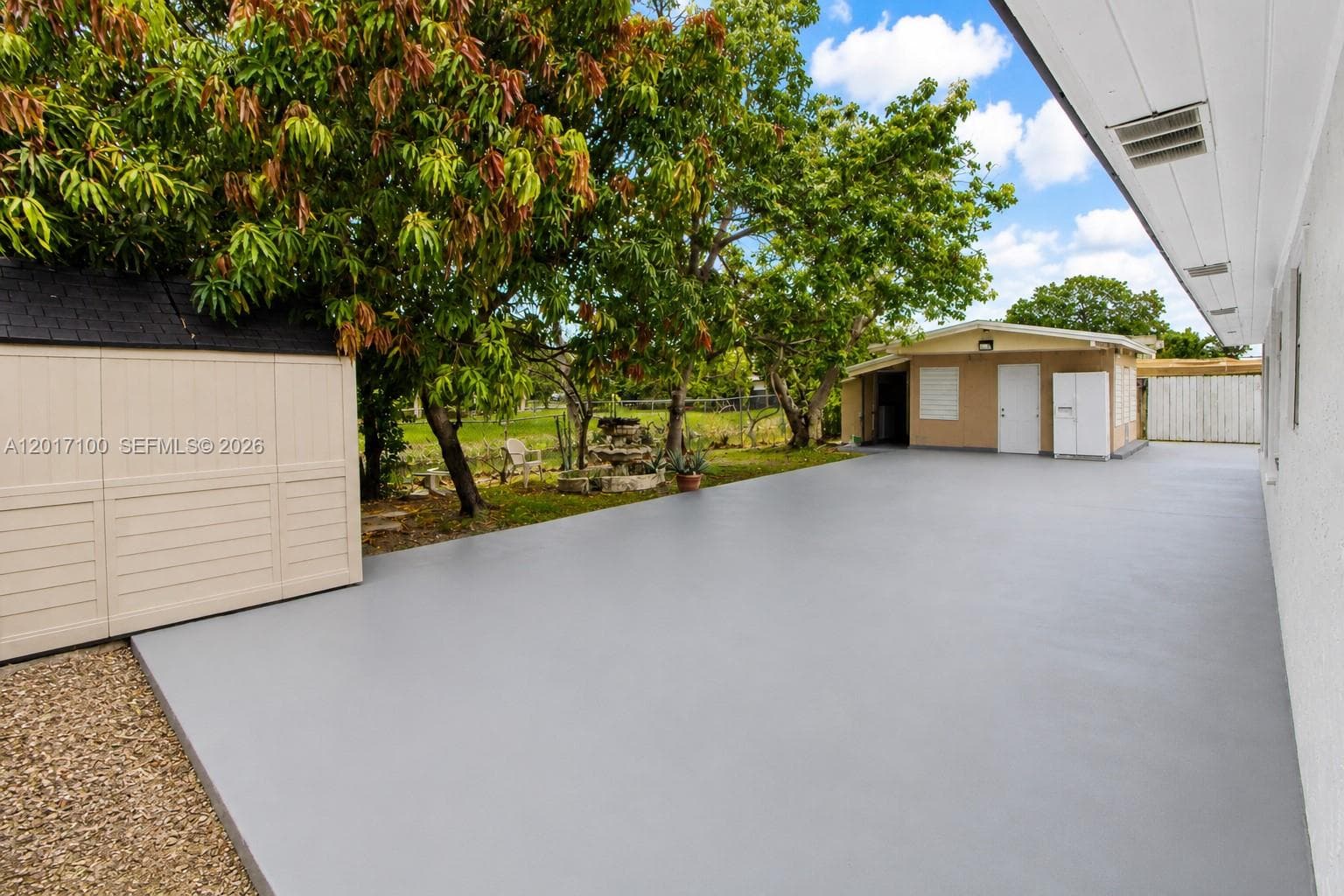 19050 SW 125th Ave, Miami FL 33177 — 9